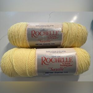 Vintage Sayelle Knitting Worsted Yarn 2 Skeins Color Maize 7382/7895 Dye Lot
